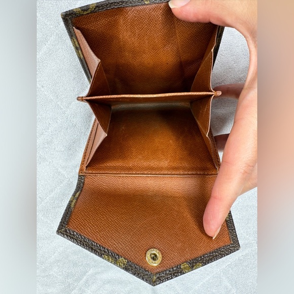 Louis Vuitton monogram wallet - Picture 12 of 15